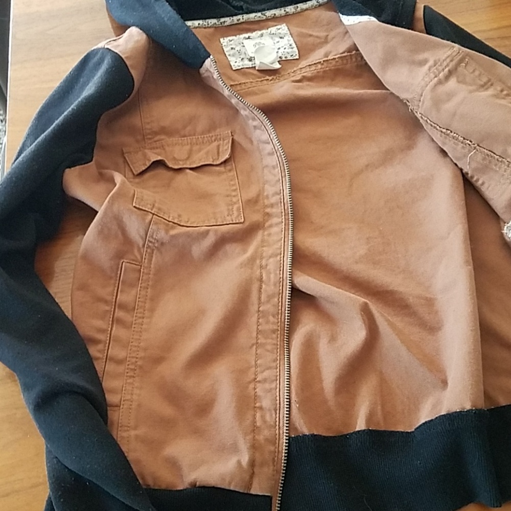Jacket - Picture 5 of 5